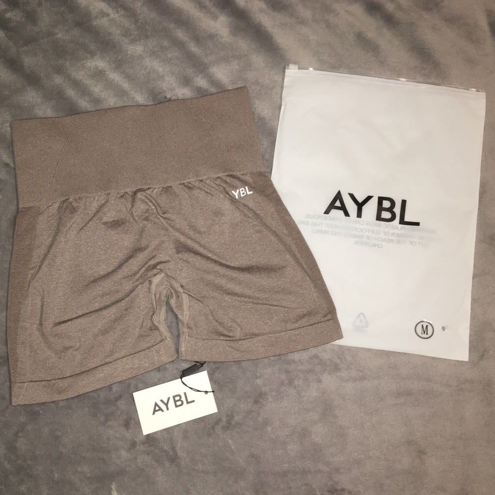 AYBL Empower Seamless Shorts Taupe Marl M
